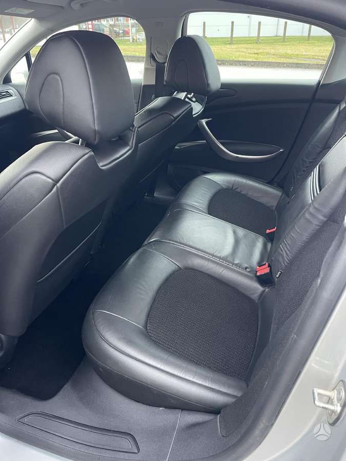 Citroen C5, 2.0 l., Седан