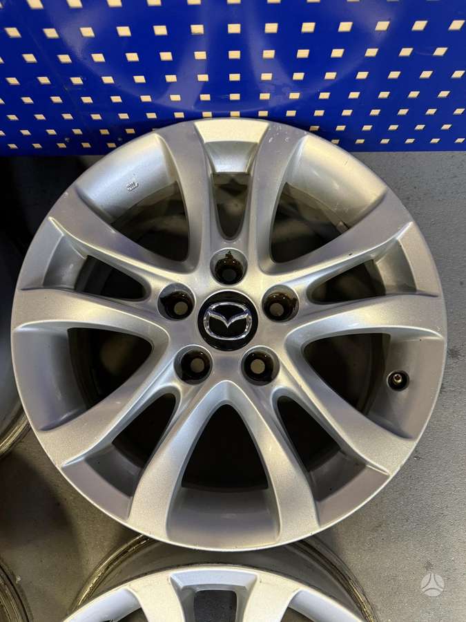 Mazda, vieglmetāla, R16