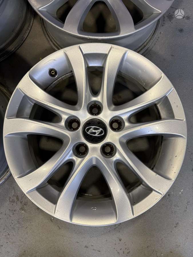 Mazda, vieglmetāla, R16