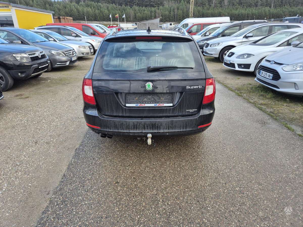 Skoda Superb, 2.0 l., universalas