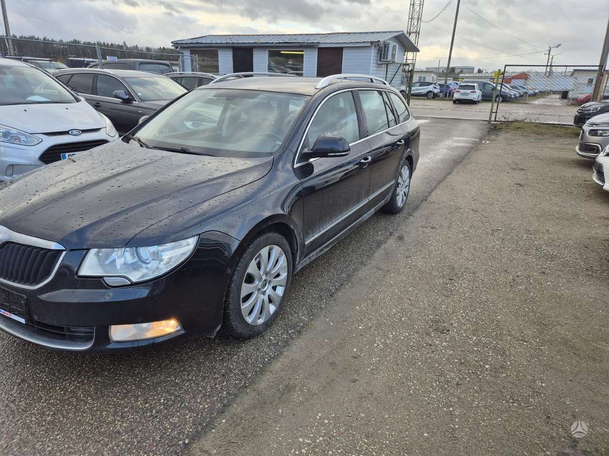 Skoda Superb, 2.0 l., universalas