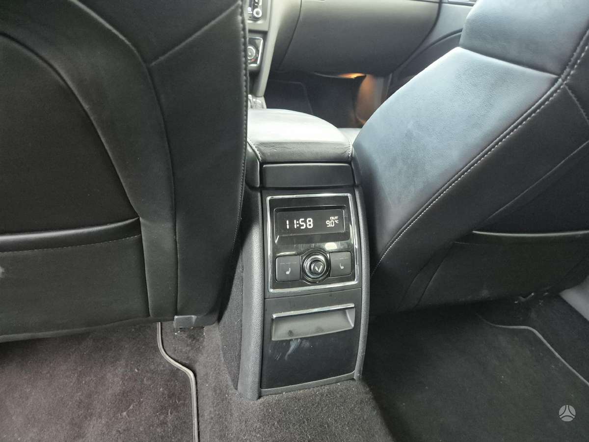 Skoda Superb, 2.0 l., universalas
