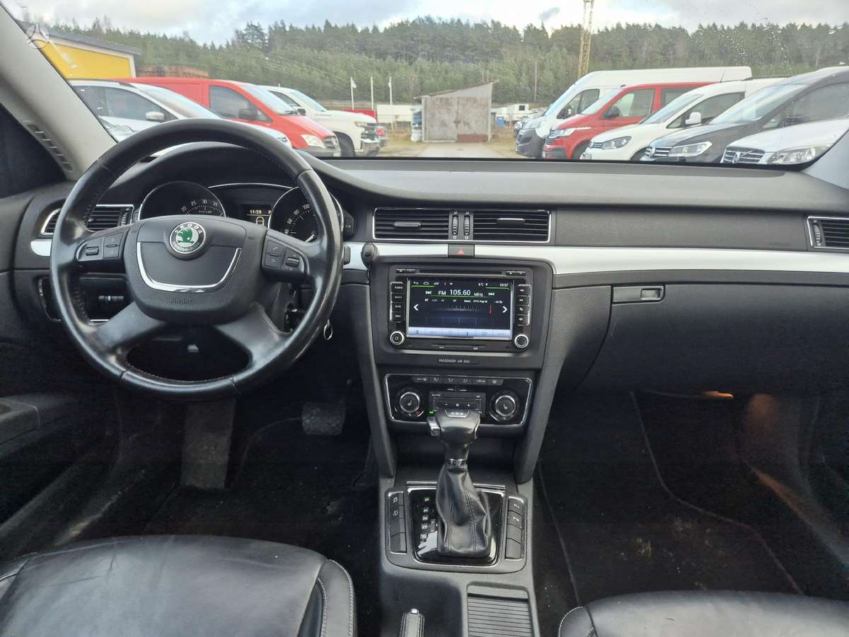 Skoda Superb, 2.0 l., universalas