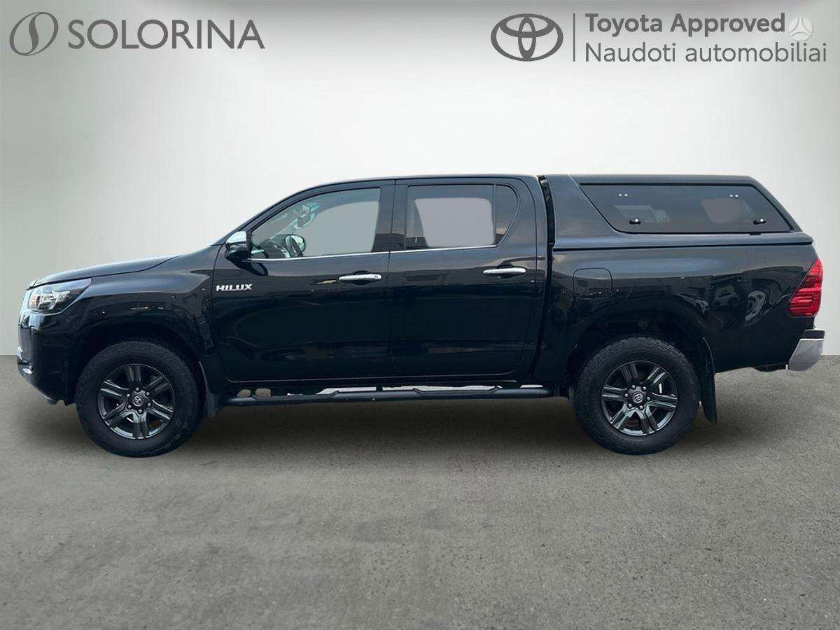 Toyota Hilux - 3