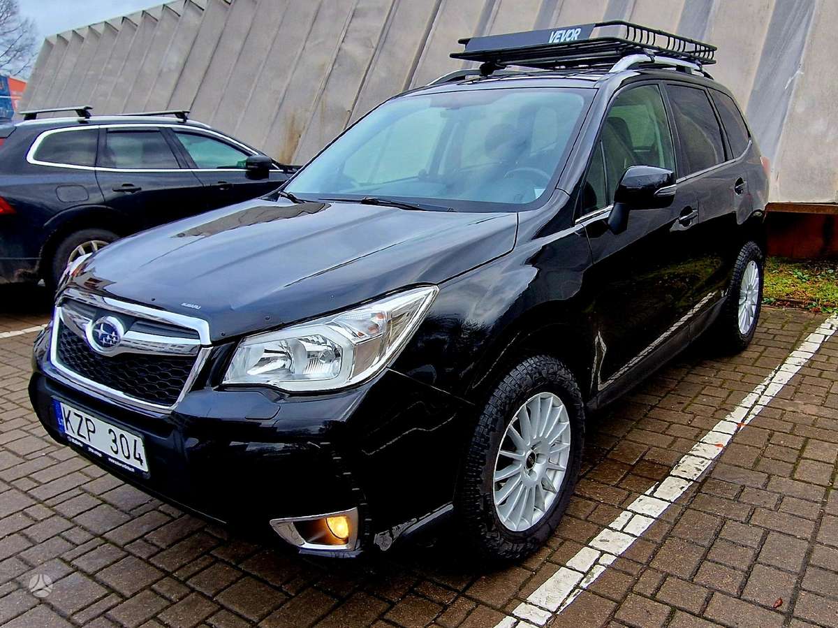 Subaru Forester, 2.0 l., Внедорожник / Кроссовер