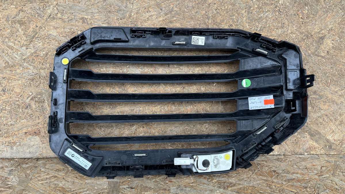 BMW XM, 9882980, Cen30024
