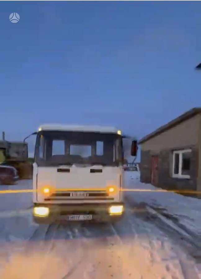 Iveco 75E15, flatbeds