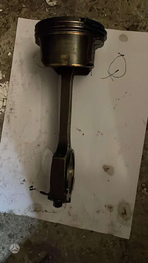 Ford Mondeo, Seba sewa, pistons