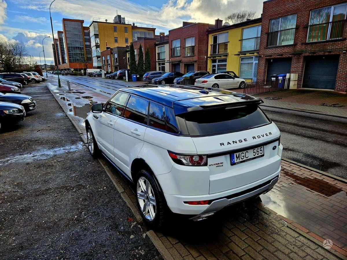 Land Rover Evoque, 2.2 l., off-road / crossover