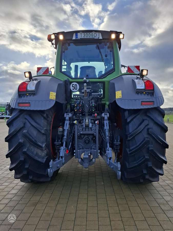 Fendt 826 Vario + g.dubliai, тракторы