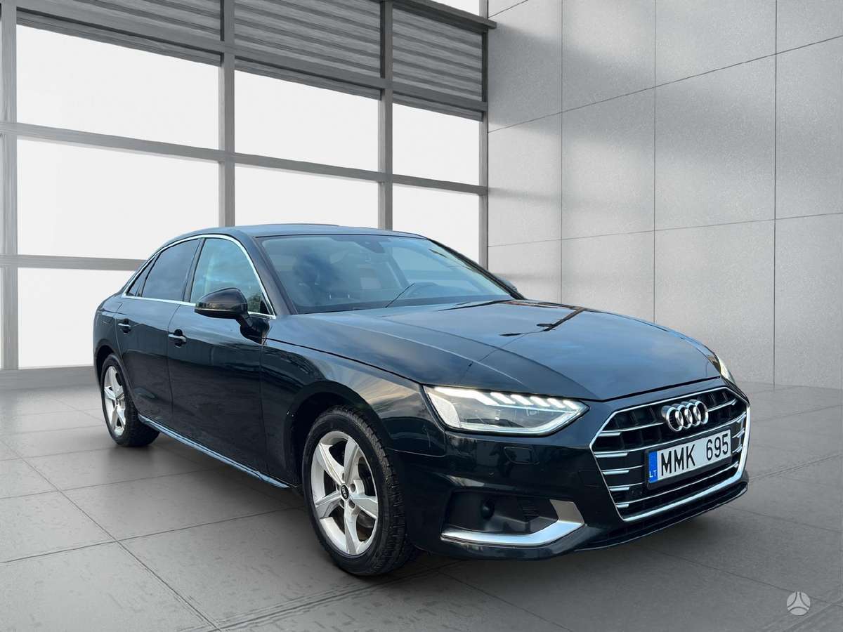 Audi A4, 2.0 l., Седан
