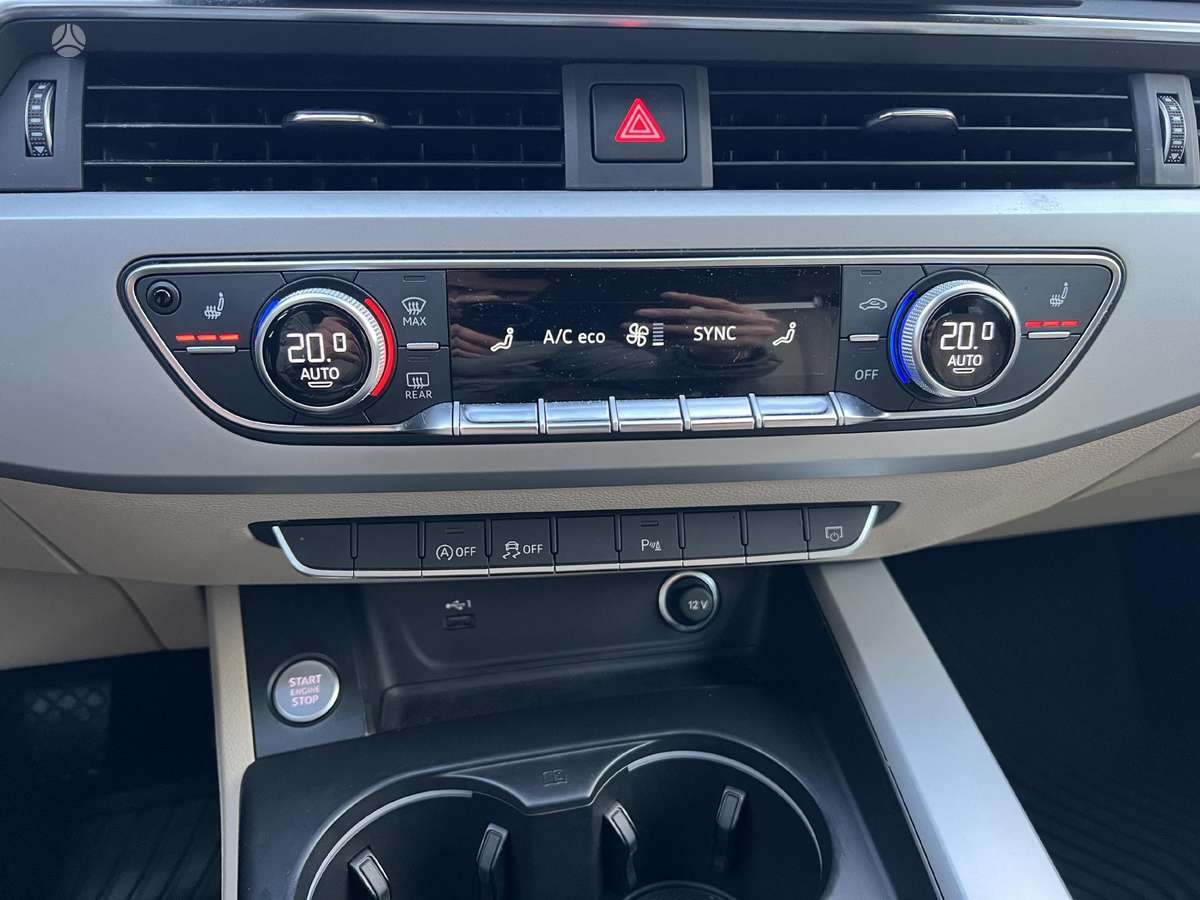 Audi A4, 2.0 l., Седан