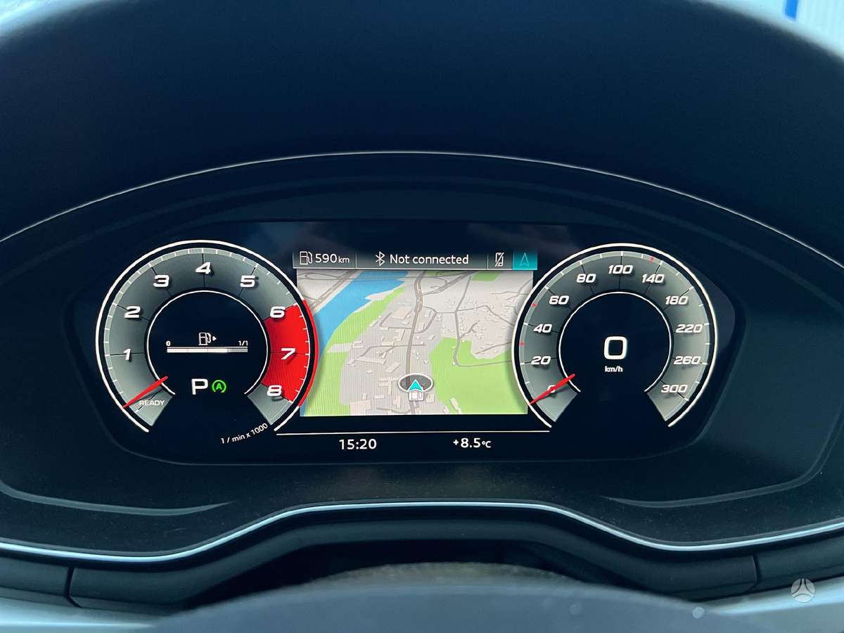 Audi A4, 2.0 l., Седан
