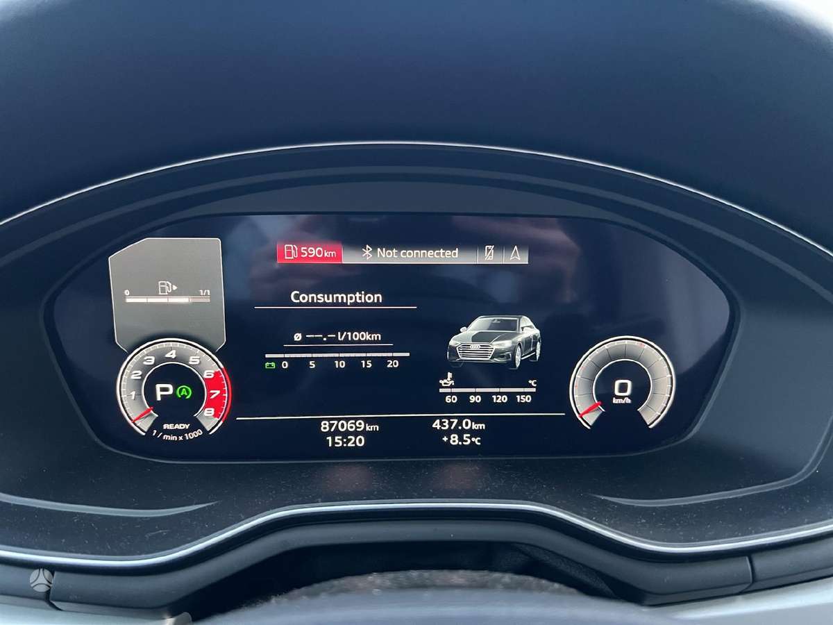 Audi A4, 2.0 l., Седан