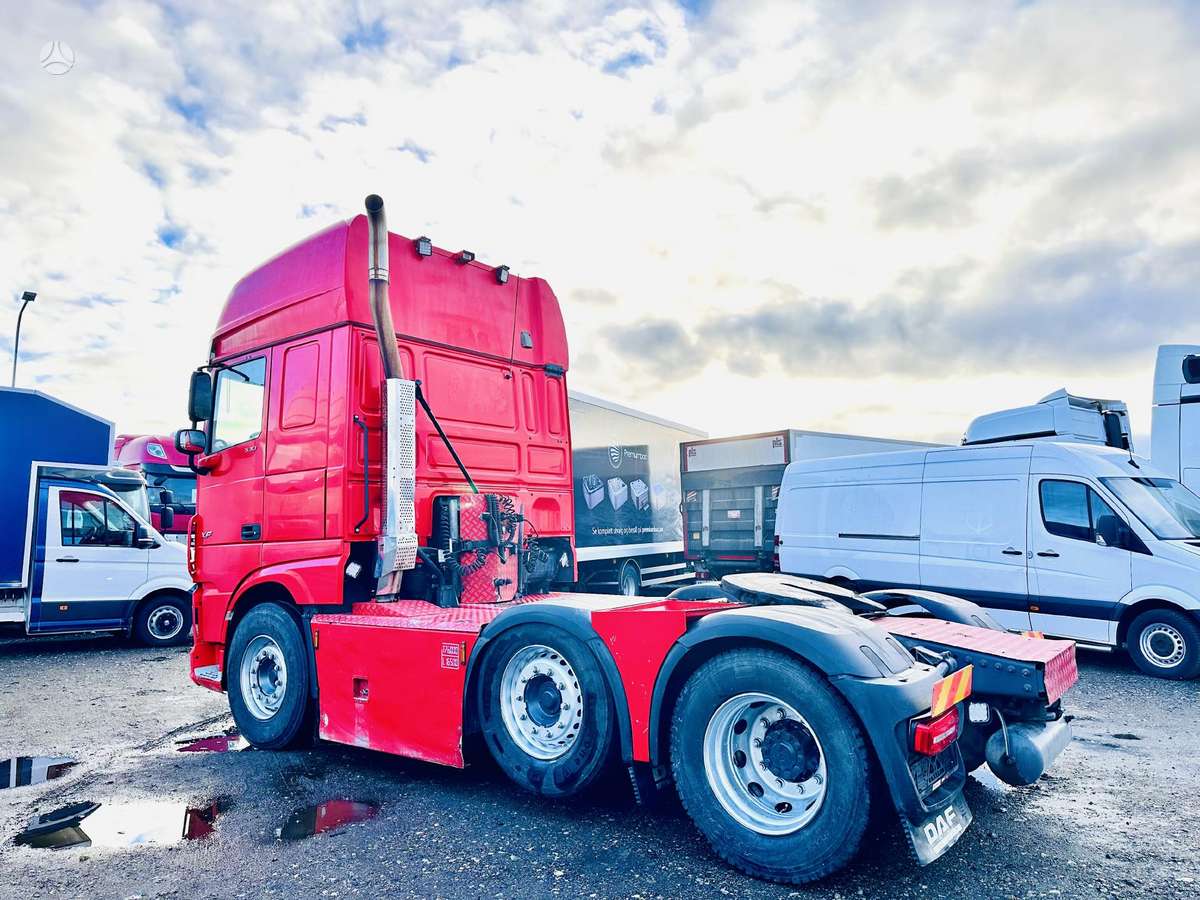 DAF XF 530 6x2 Super Space Cab su Hidra, double sleeper