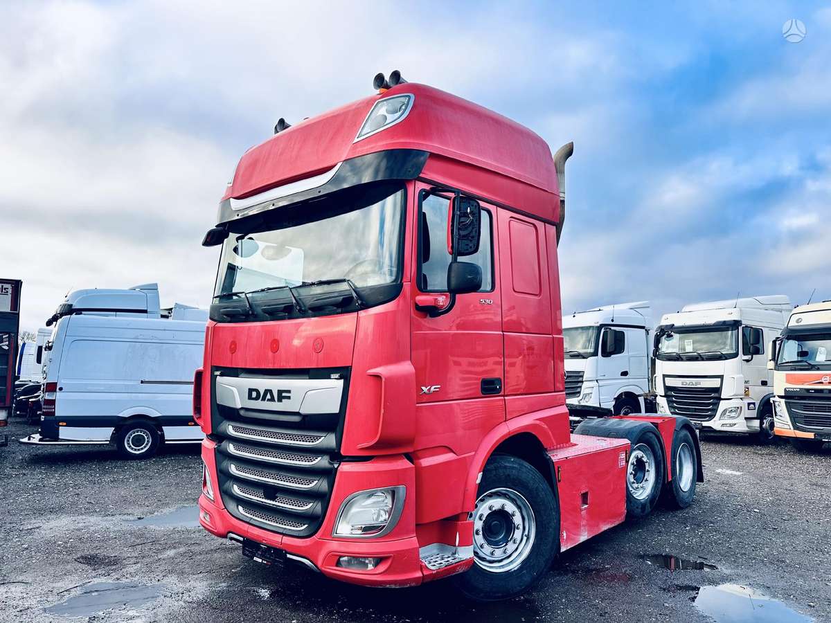 DAF XF 530 6x2 Super Space Cab su Hidra, double sleeper