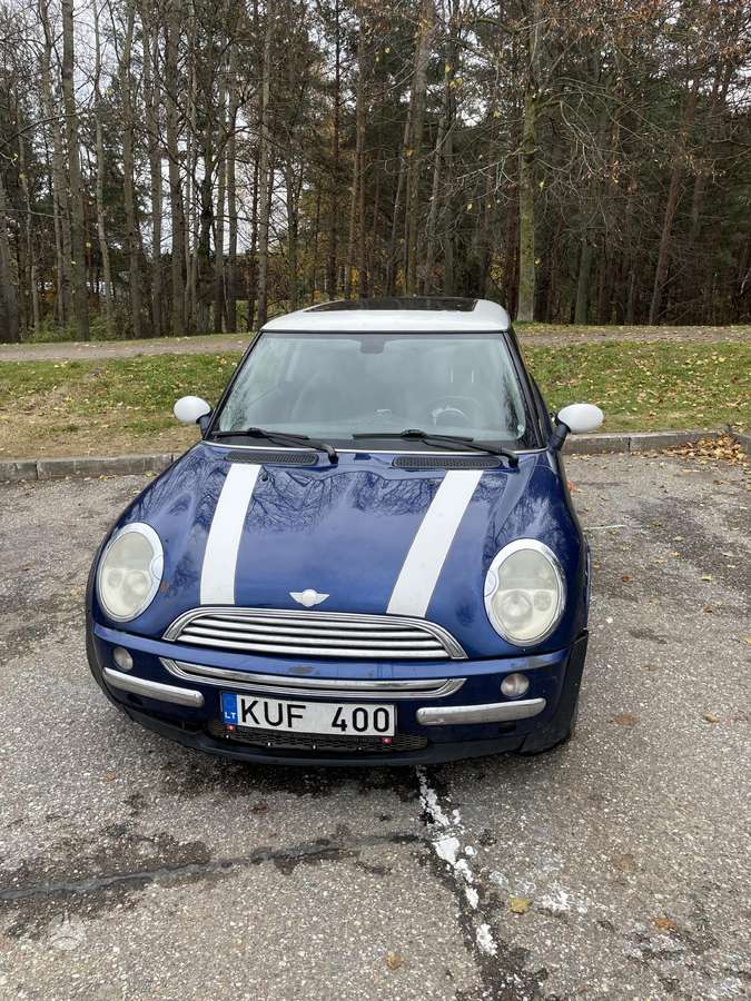 Mini Cooper, 1.6 l., hatchback