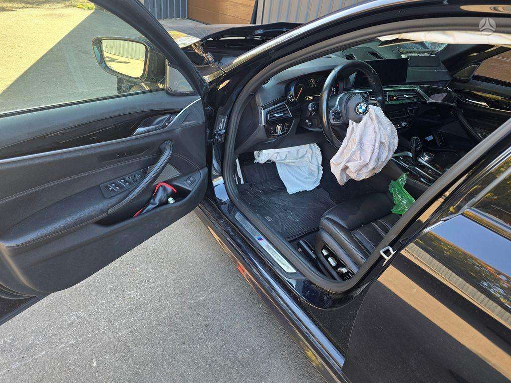 BMW 5 serija