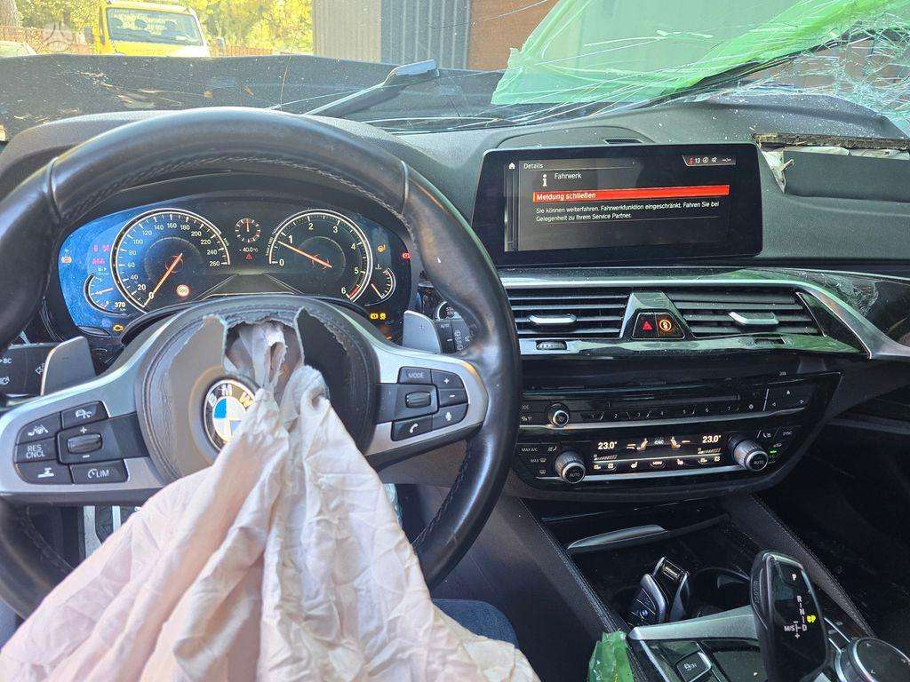 BMW 5 serija