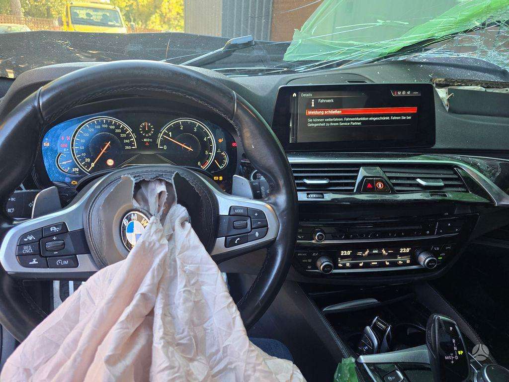 BMW 5 serija