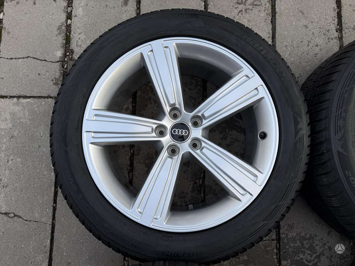 Audi A8 D5, light alloy, R19