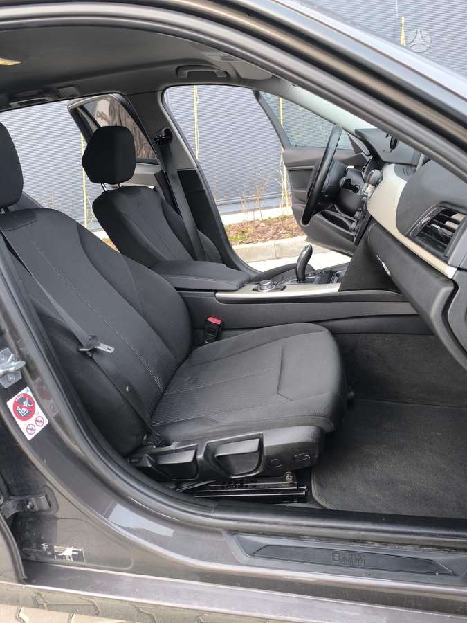 BMW 318, 2.0 l., wagon