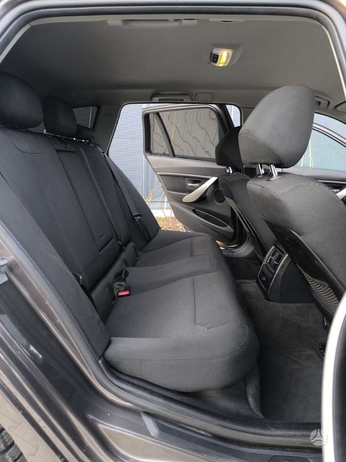 BMW 318, 2.0 l., wagon