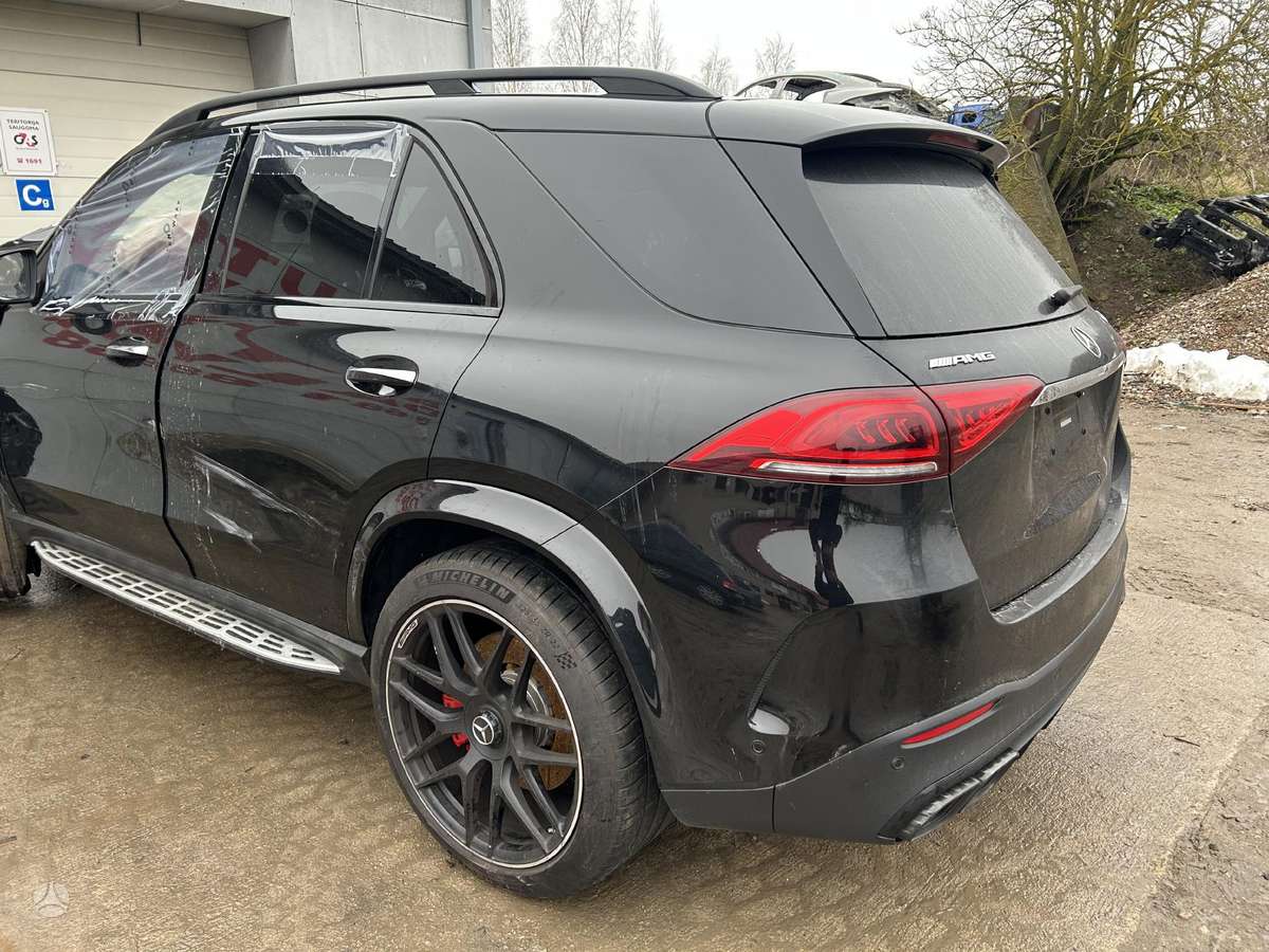 Mercedes-Benz GLE63 AMG