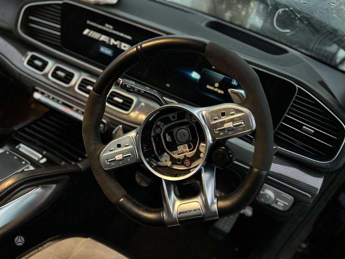 Mercedes-Benz GLE63 AMG