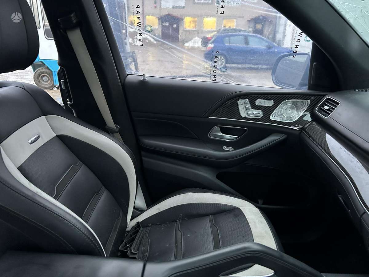 Mercedes-Benz GLE63 AMG