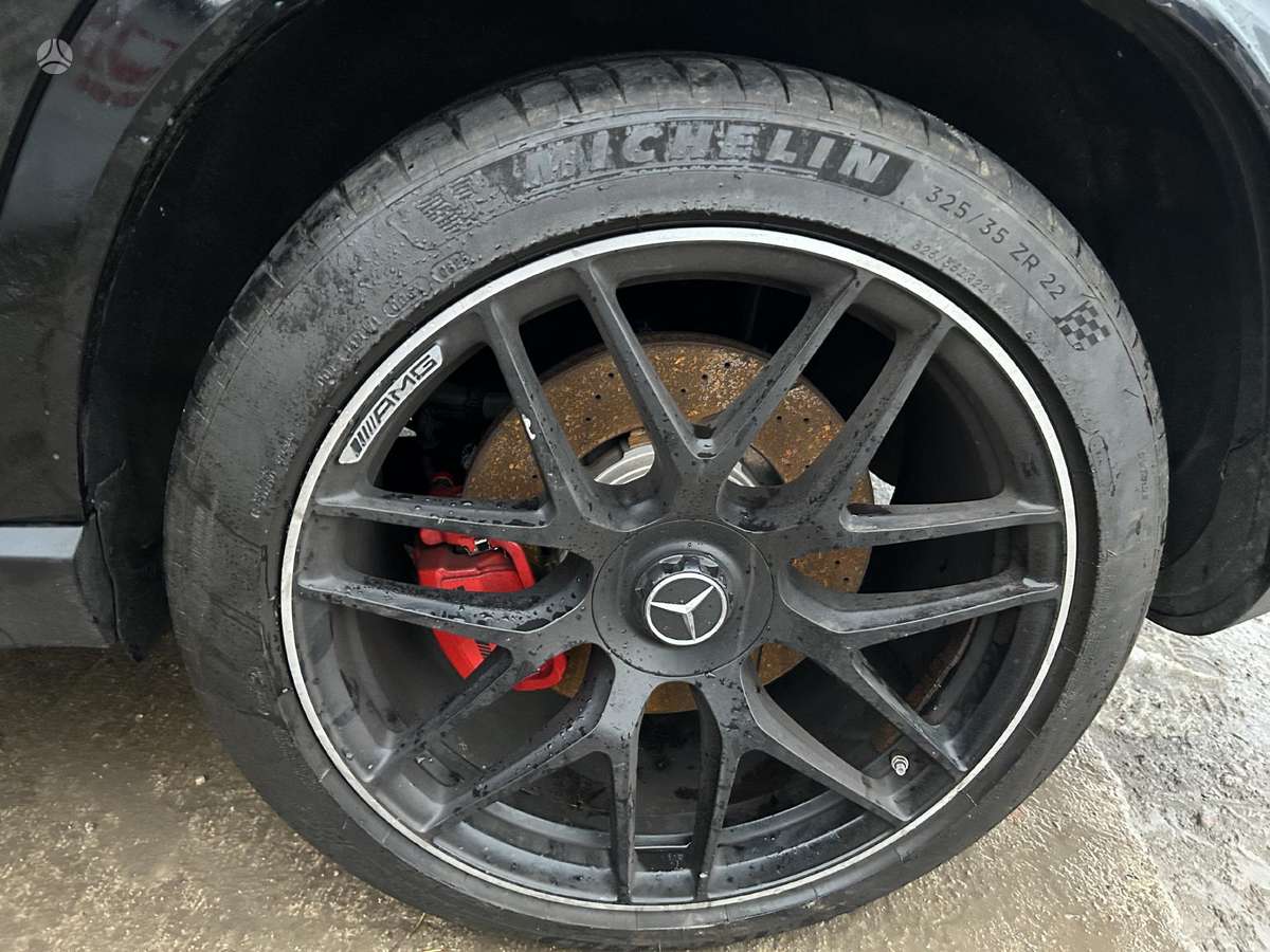 Mercedes-Benz GLE63 AMG
