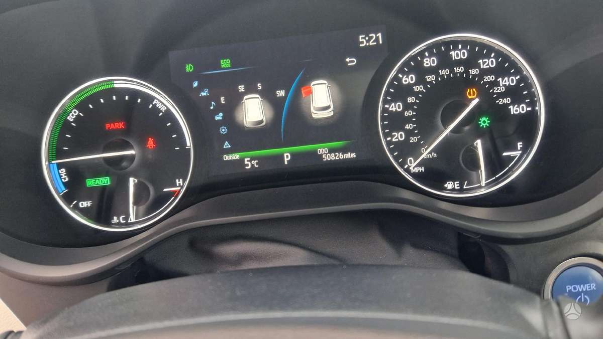 Toyota Sienna - 12