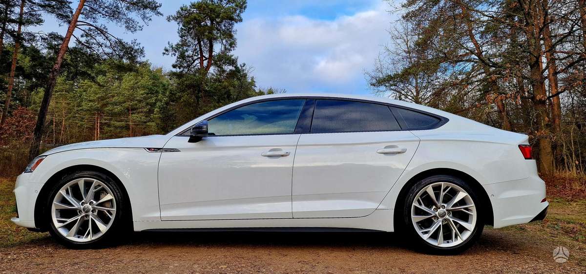 Audi A5, 2.0 l., Хэтчбек