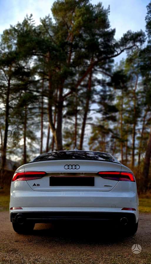 Audi A5, 2.0 l., hatchback