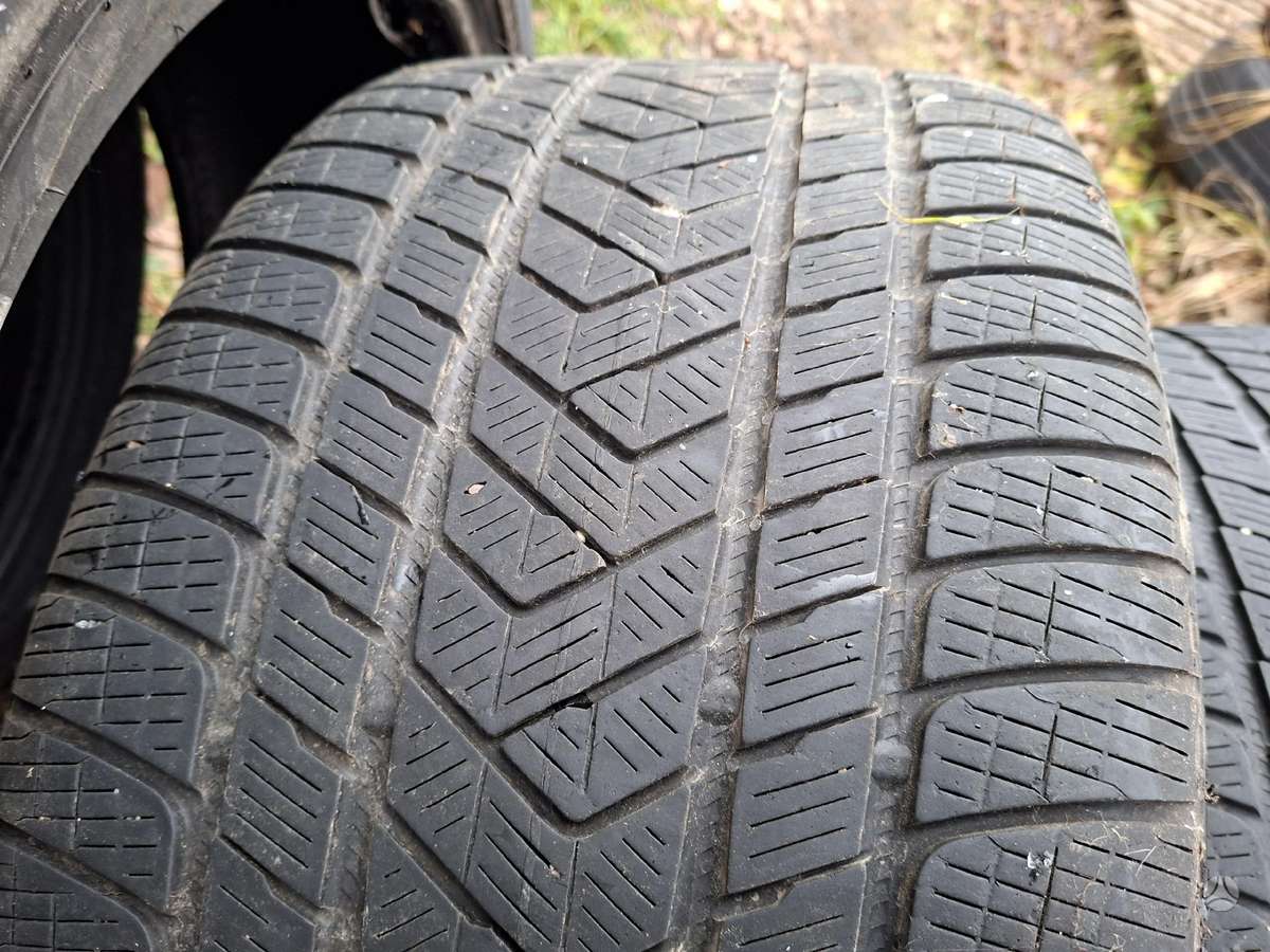 Pirelli, winter 275/40 R21