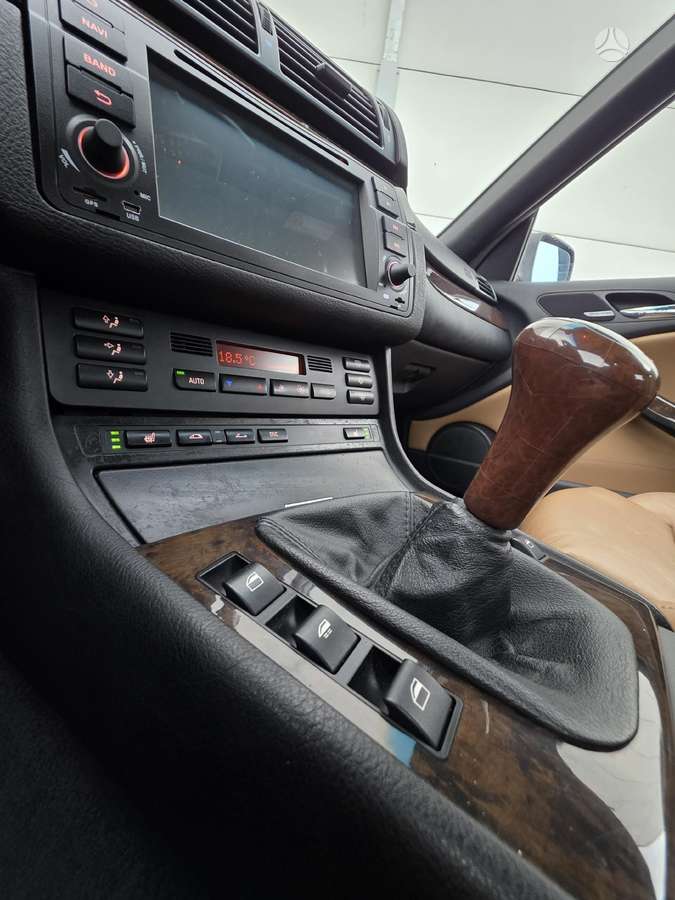 BMW 330, 3.0 l., convertible