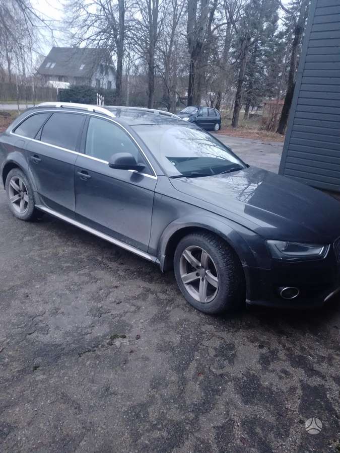 Audi A4 allroad dalimis