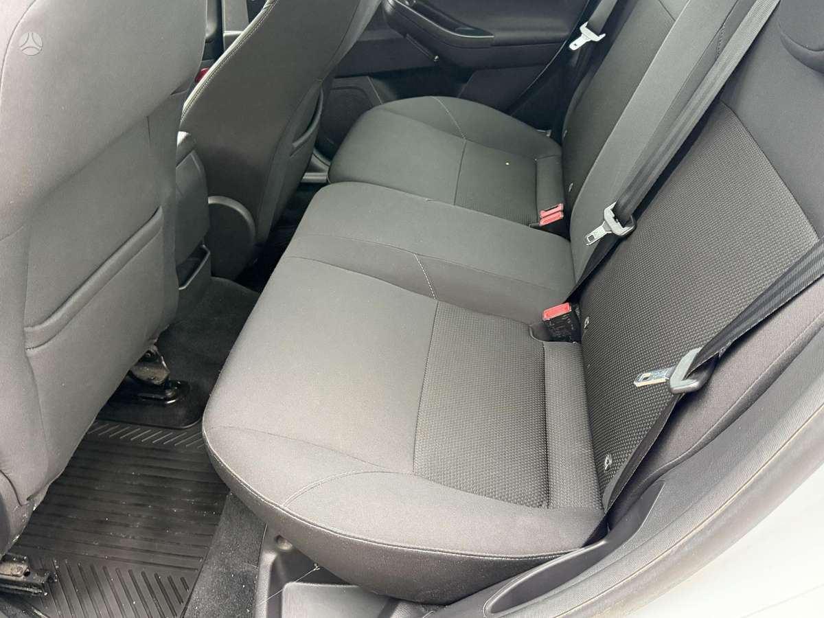 Ford Focus, 1.0 l., Седан