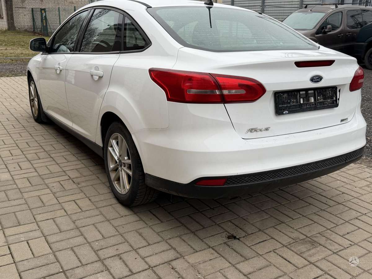 Ford Focus, 1.0 l., Седан