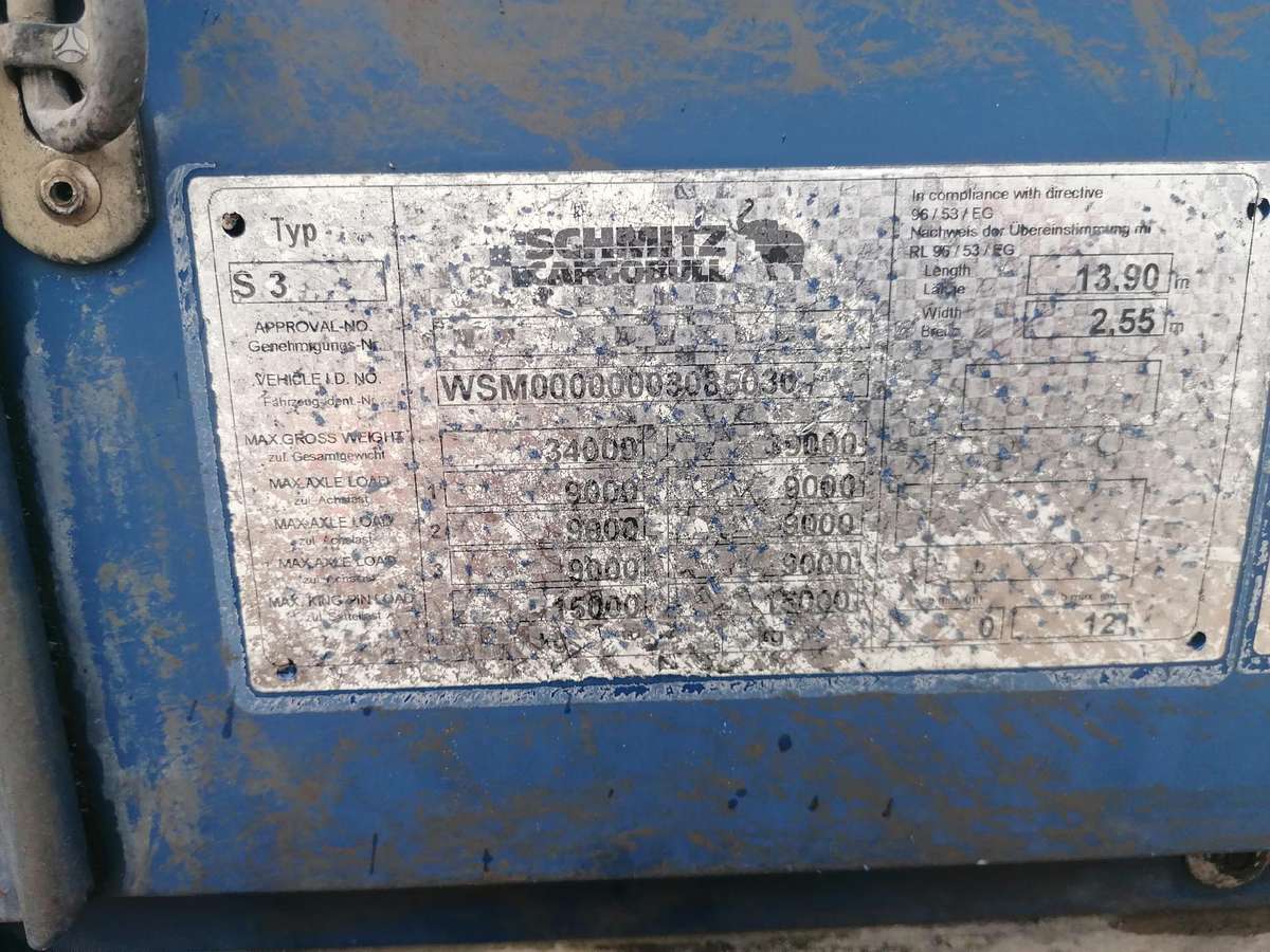 Schmitz SCS27, užuolaidinės / tentinės