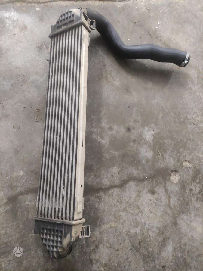 Volvo S60 kėbulo dalys