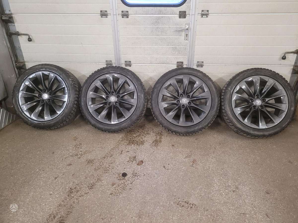 TESLA Su padangomis, легкосплавные , R19