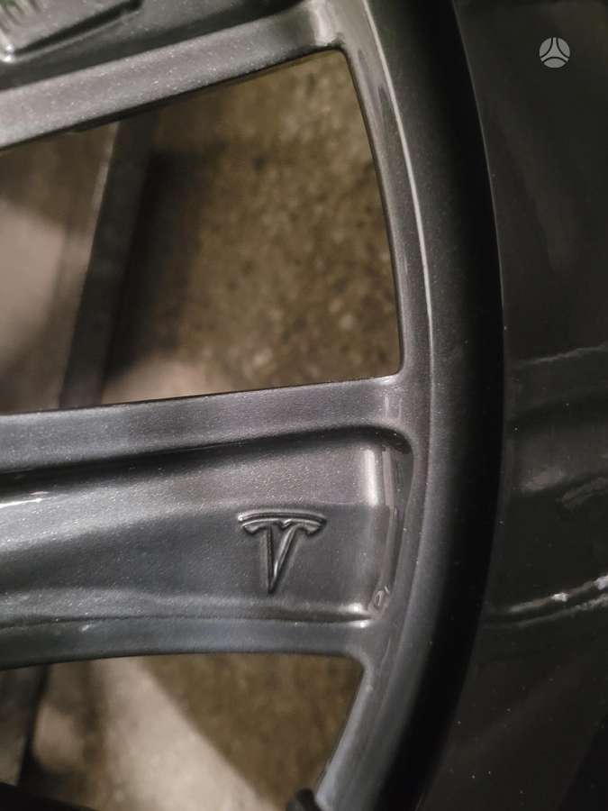 TESLA Su padangomis, легкосплавные , R19