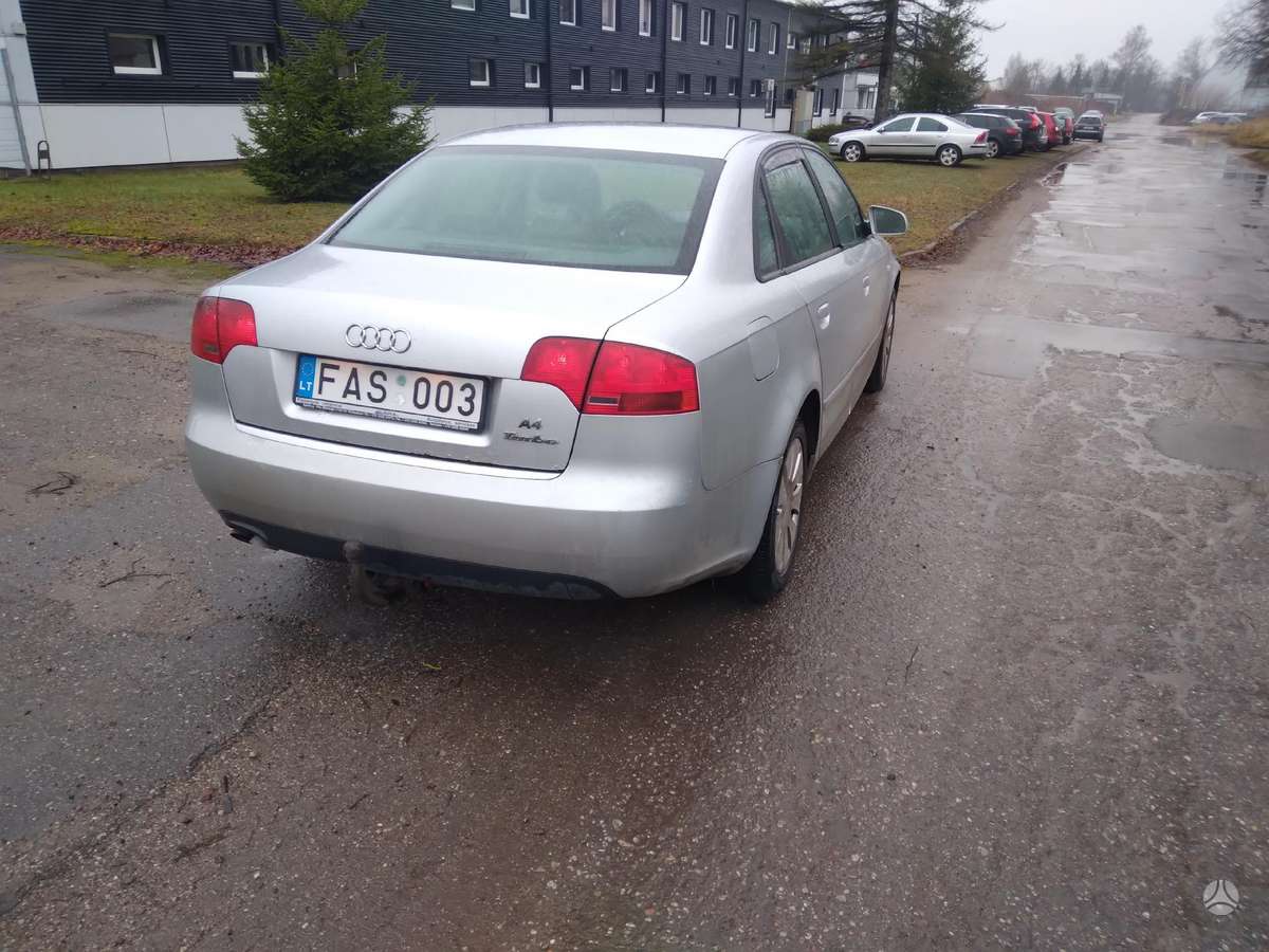 Audi A4, 2.0 l., saloon / sedan