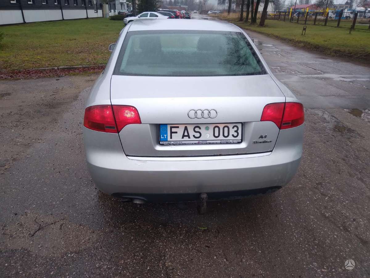Audi A4, 2.0 l., saloon / sedan
