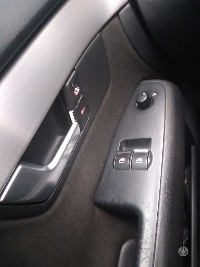 Audi A4, 2.0 l., saloon / sedan