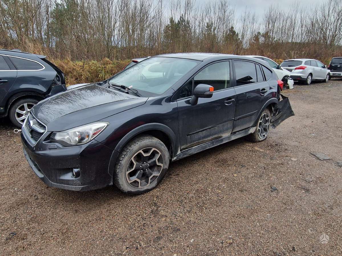 Subaru XV dalimis
