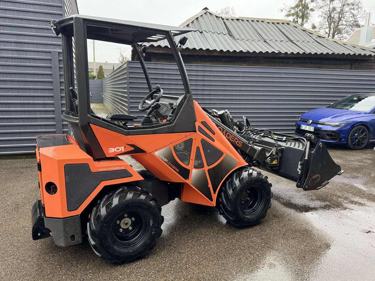 CASTLOADERS T30, mini krautuvai