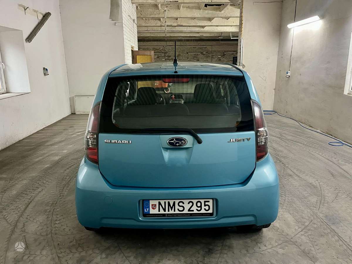 Subaru Justy, 1.0 l., hatchback