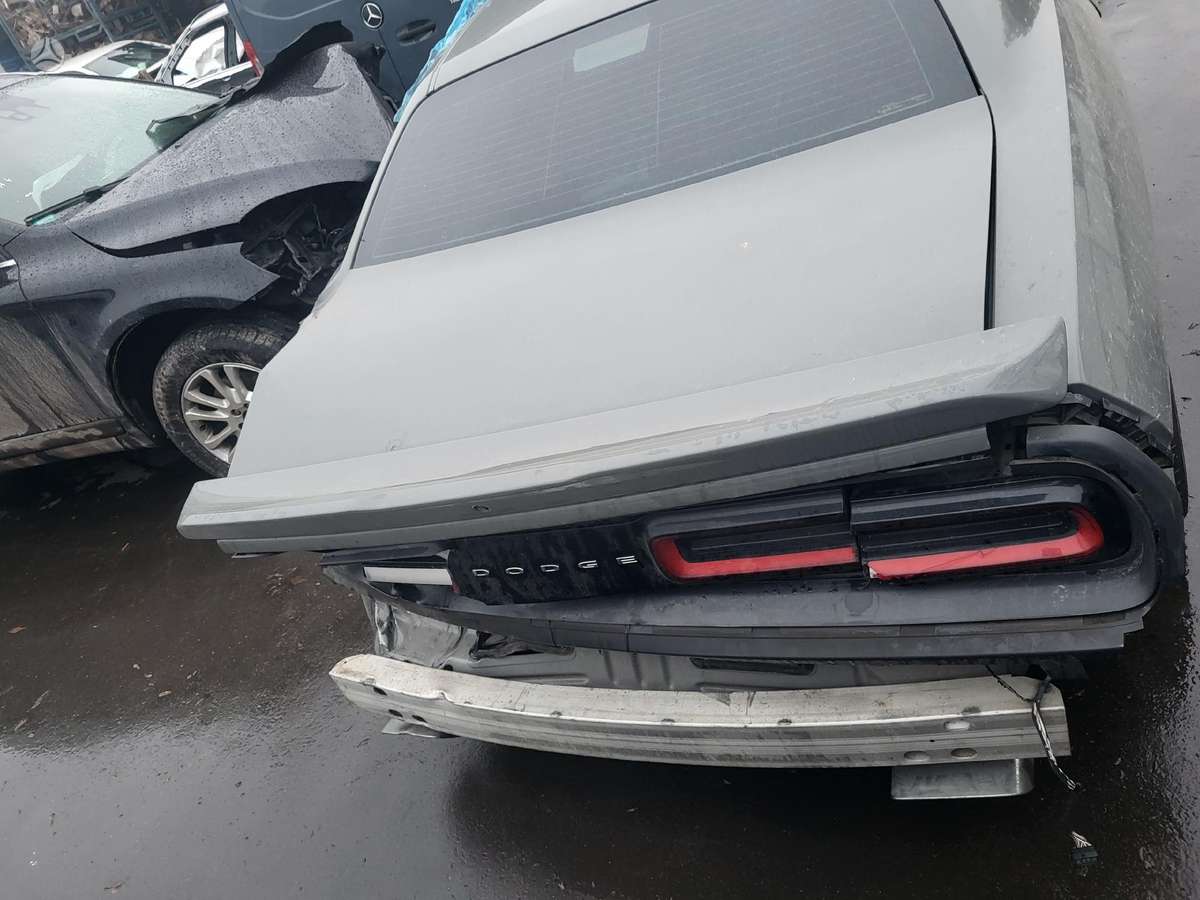 Dodge Challenger for parts